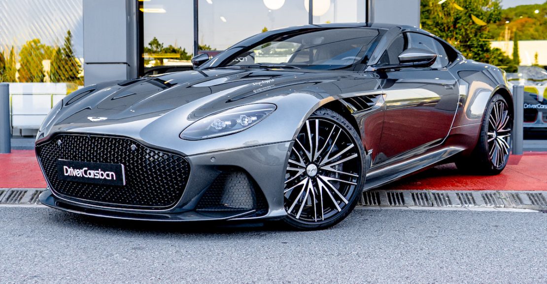 Aston Martin DBS Superleggera - Drivercarsbcn