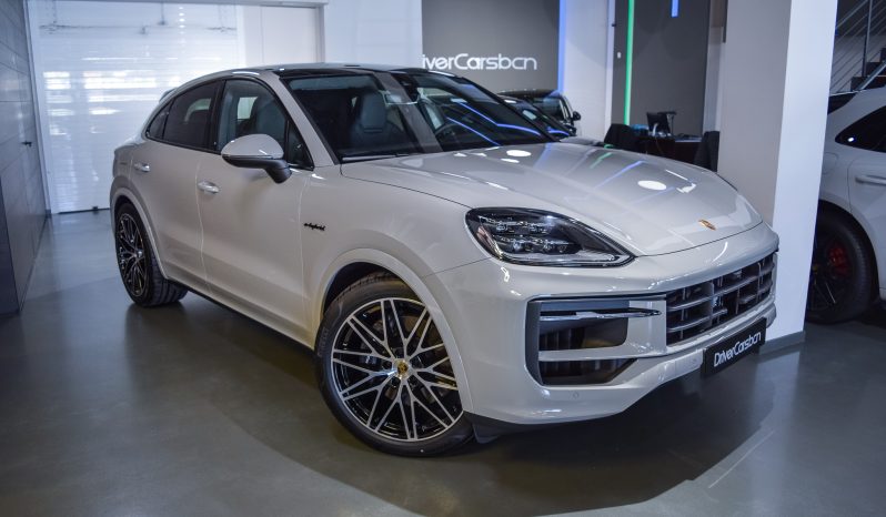 Porsche Cayenne Coupé  E-Hybrid lleno