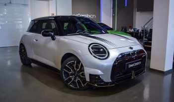 Mini Cooper SE lleno