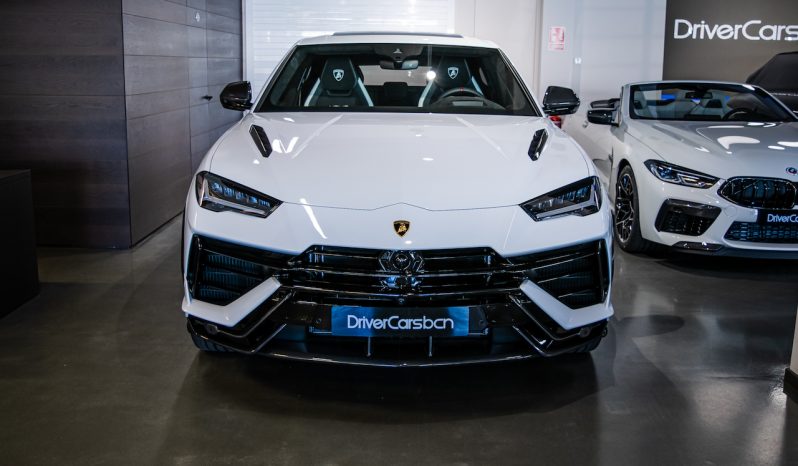 Lamborghini Urus Performante lleno