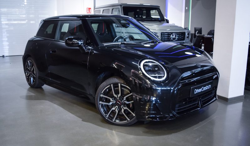 Mini Cooper SE Acabado JCW lleno