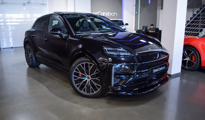 Porsche Macan Turbo lleno